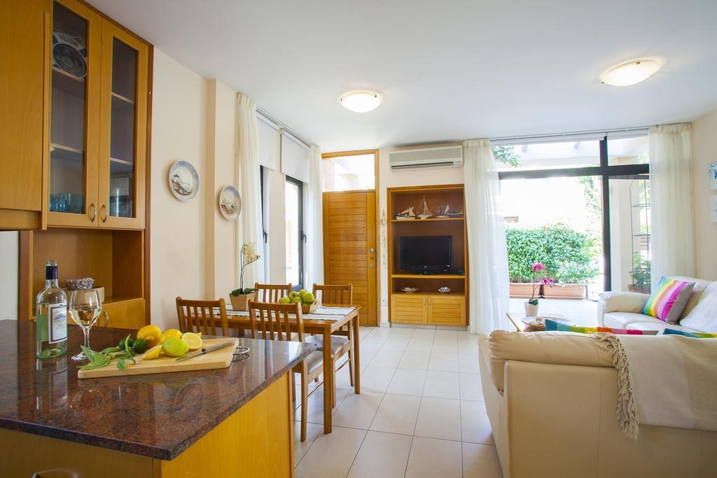 Villa Enalos 37 Oroklini Zewnętrze zdjęcie